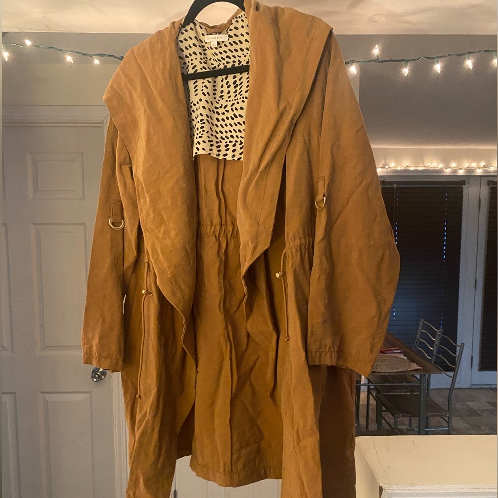 Skies Are Blue Camel Lightweight Spring Jacket Blazer Drawstring Trenchcoat